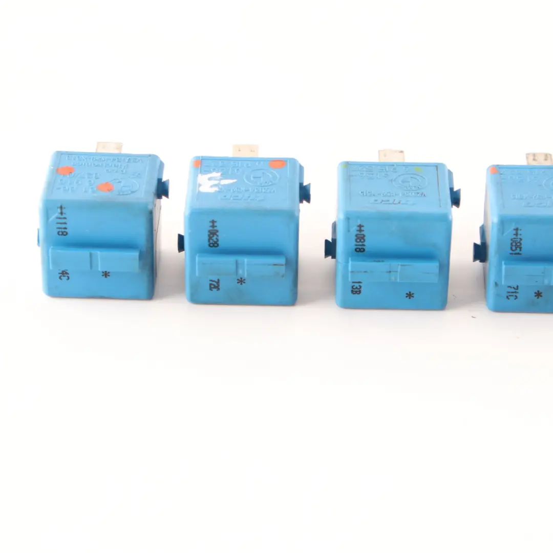 BMW E46 E60 E81 E87 E90 E91 F10 F20 F30 5x Make Contact Relais Bleu Ciel - SKU 6915327-3 - Numéro de pièce 6915327