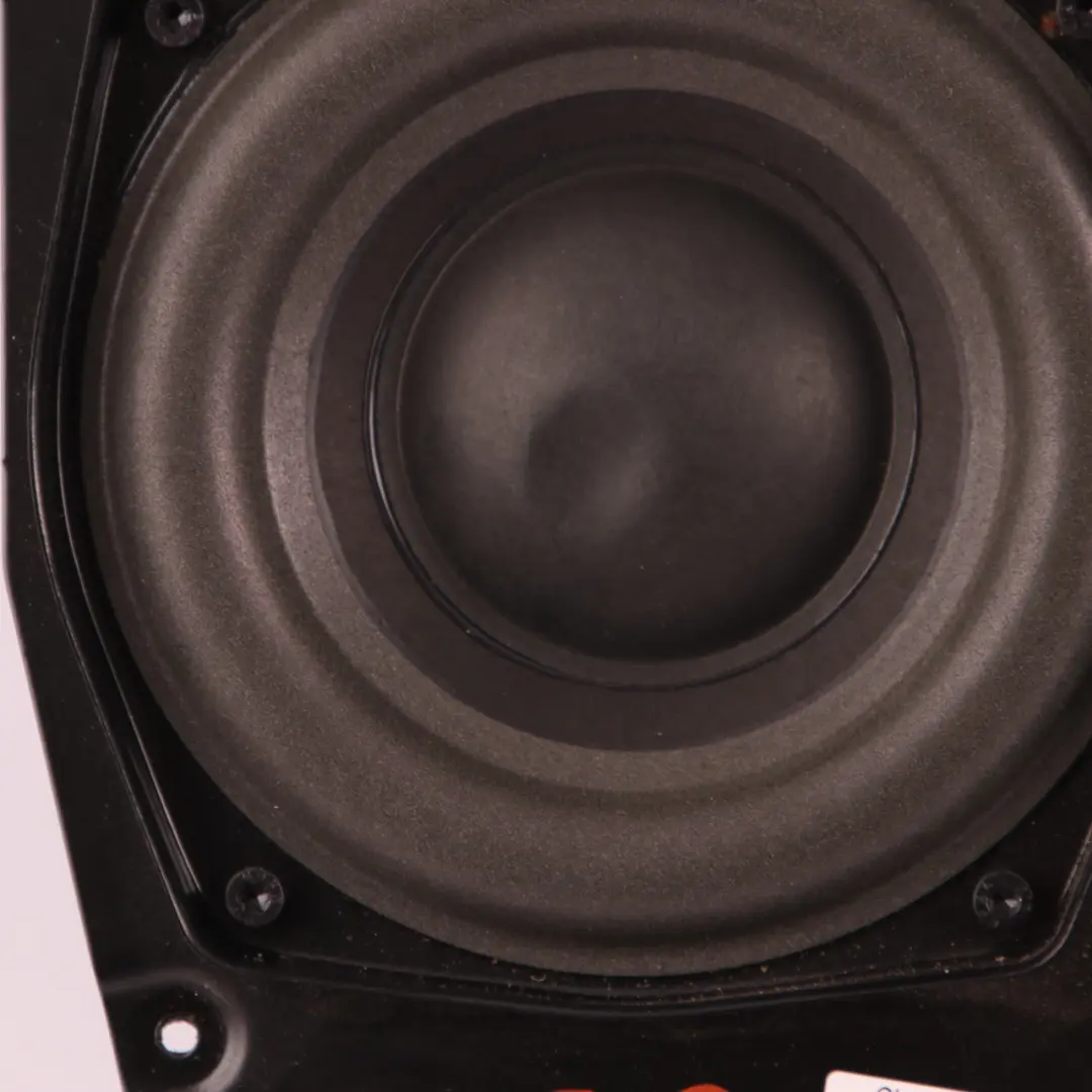 Audio Speaker System Right O/S Stereo Subwoofer Top-HiFi System to BMW Z4 E85 with Part number 6915850 BMW Z4 E85 Audio Speaker System Right O/S Stereo Subwoofer Top-HiFi System - SKU 6915850 - Part number 6915850