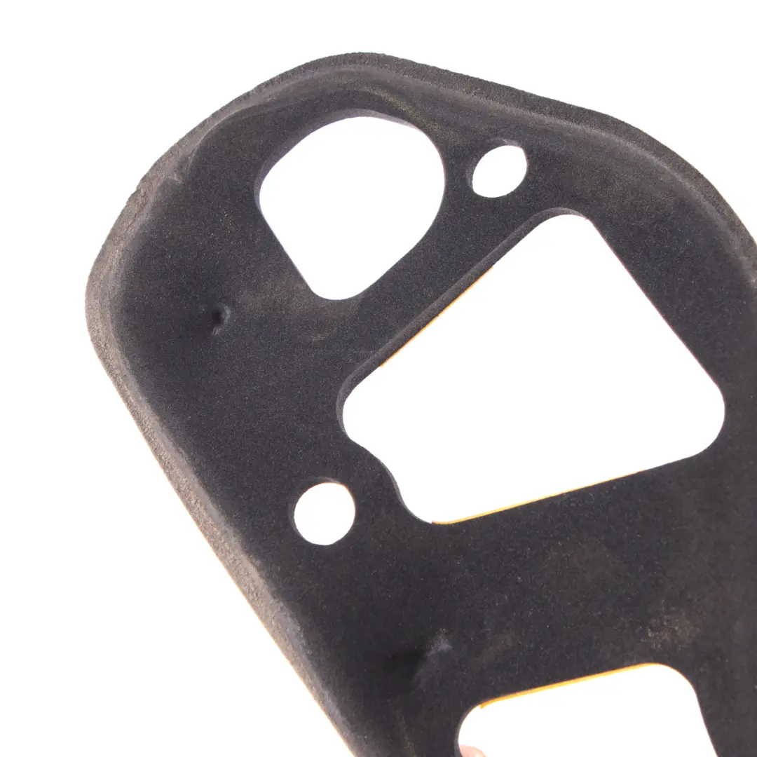 Tail Light Gasket Lamp Cover Seal Foam Rear Left N/S to BMW Z4 E85 with Part number 6916503 BMW Z4 E85 Tail Light Gasket Lamp Cover Seal Foam Rear Left N/S - SKU 6916503 - Part number 6916503