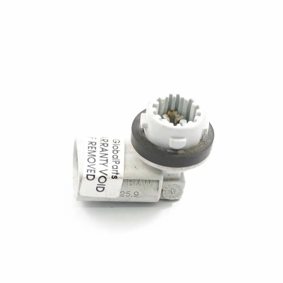 Parachoques Trasero Luz Antiniebla Portalámparas para Mini R50 R52 R53 con número de pieza 6916986 Mini R50 R52 R53 Parachoques Trasero Luz Antiniebla Portalámparas - SKU 6916986 - Número de pieza 6916986