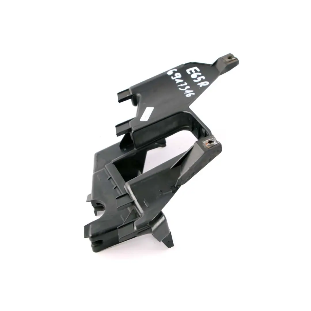 Supporto Fanale Destro per BMW E65 E66 E67 con numero di parte 6917316 BMW E65 E66 E67 Supporto Fanale Destro - SKU 6917316 - Numero di parte 6917316