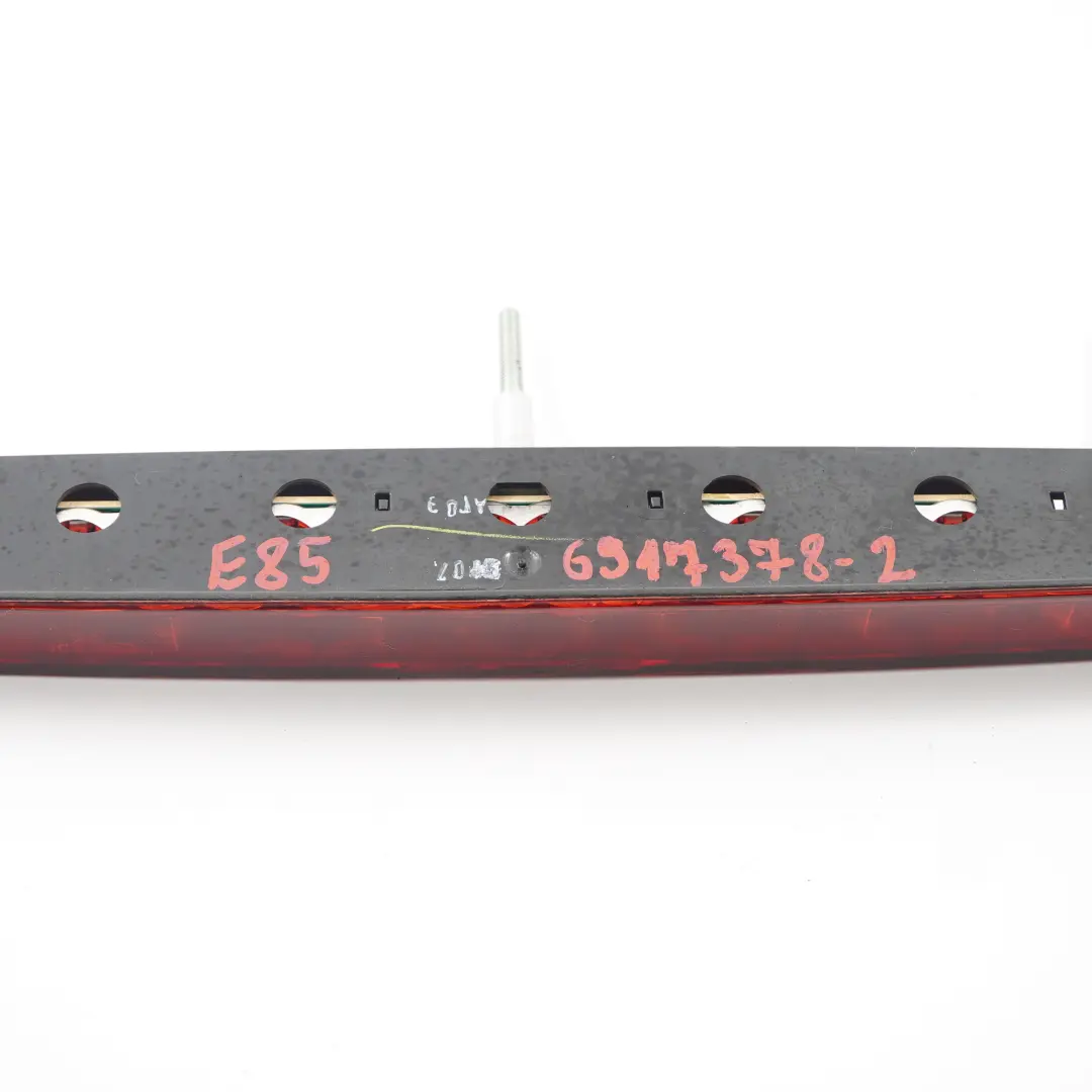 Terzo Stop Luce Freno Rosso per BMW Z4 E85 con numero di parte 6917378 BMW Z4 E85 Terzo Stop Luce Freno Rosso - SKU 6917378-2 - Numero di parte 6917378