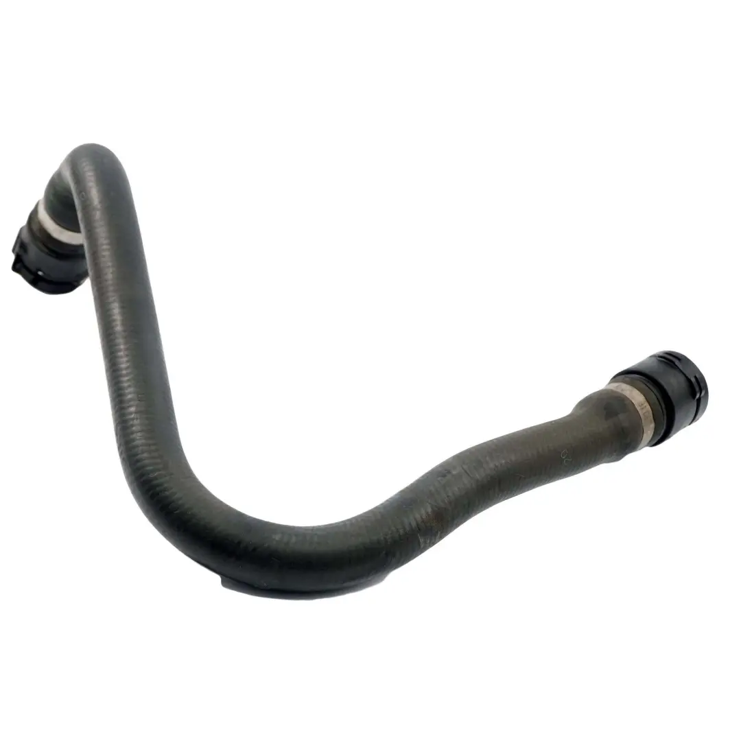 Refrigeracion Bomba De Agua Tubo Flexible para BMW E60 E61 E63 Motor Diesel con número de pieza 6917697 BMW E60 E61 E63 Motor Diesel Refrigeracion Bomba De Agua Tubo Flexible - SKU 6917697 - Número de pieza 6917697