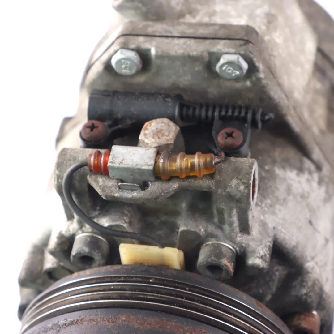 Con Compressor BMW X5 E53 Petrol N62 Air Conditioning A/C Compressor to Air with Part number 6917864 Air Con Compressor BMW X5 E53 Petrol N62 Air Conditioning A/C Compressor - SKU 6917864 - Part number 6917864