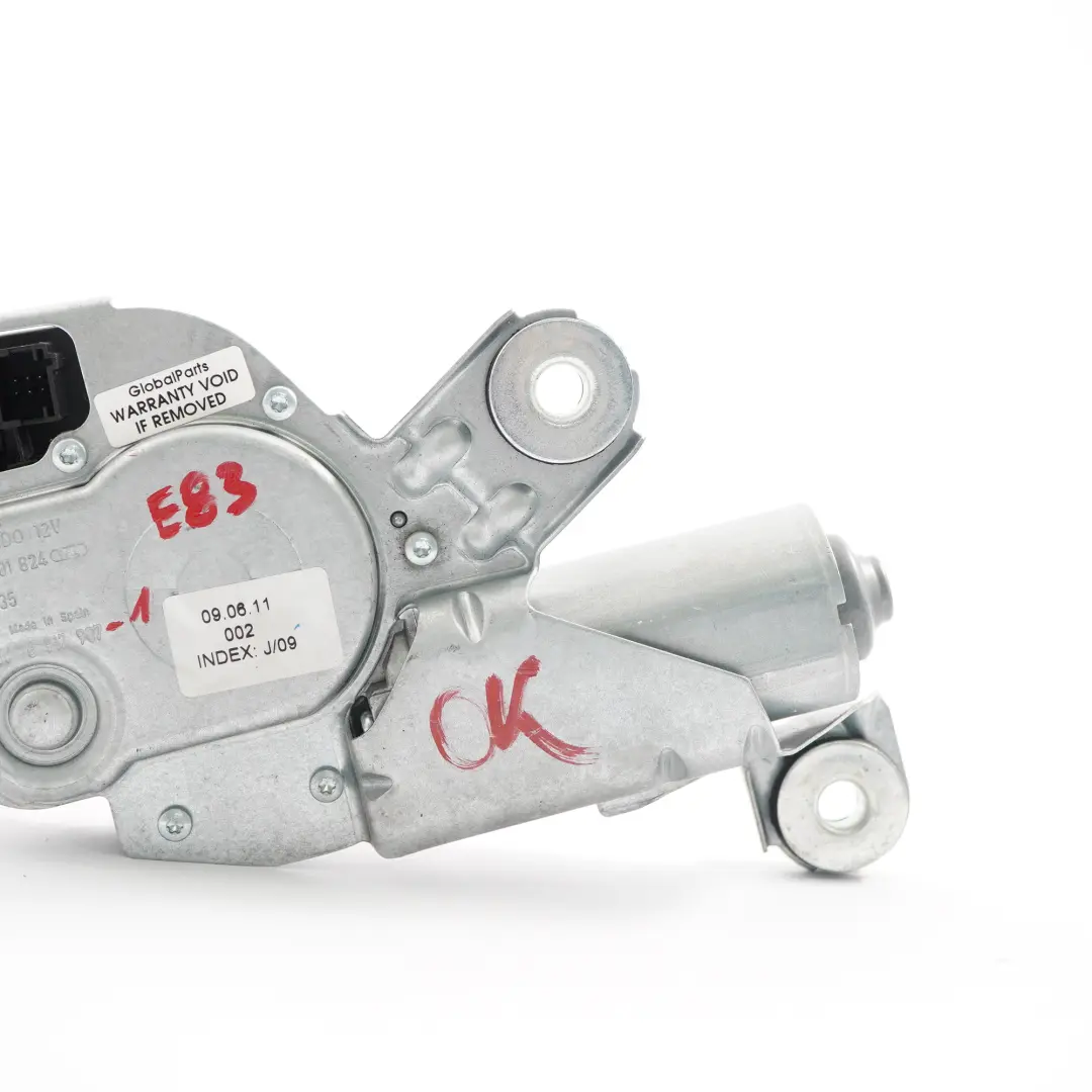 Moteur d'Essuie-Glace de Lunette Arriere Bosch pour BMW X3 Serie E83 à propos du numéro de pièce 6917907 BMW X3 Serie E83 Moteur d'Essuie-Glace de Lunette Arriere Bosch - SKU 6917907-1 - Numéro de pièce 6917907