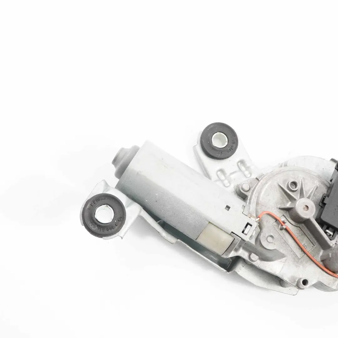 Window Wiper Motor Drive Assembly Bosch to BMW X3 E83 Rear with Part number 6917907 BMW X3 E83 Rear Window Wiper Motor Drive Assembly Bosch - SKU 6917907-1 - Part number 6917907