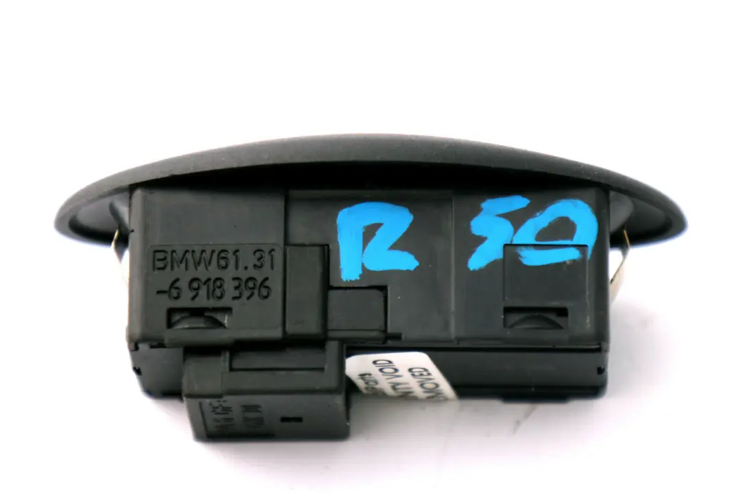 Interruttore Panorama Tetto Apribile 6131 per Mini Cooper R50 R53 con numero di parte 8360460 Mini Cooper R50 R53 Interruttore Panorama Tetto Apribile 6131 - SKU 6918396 - Numero di parte 8360460