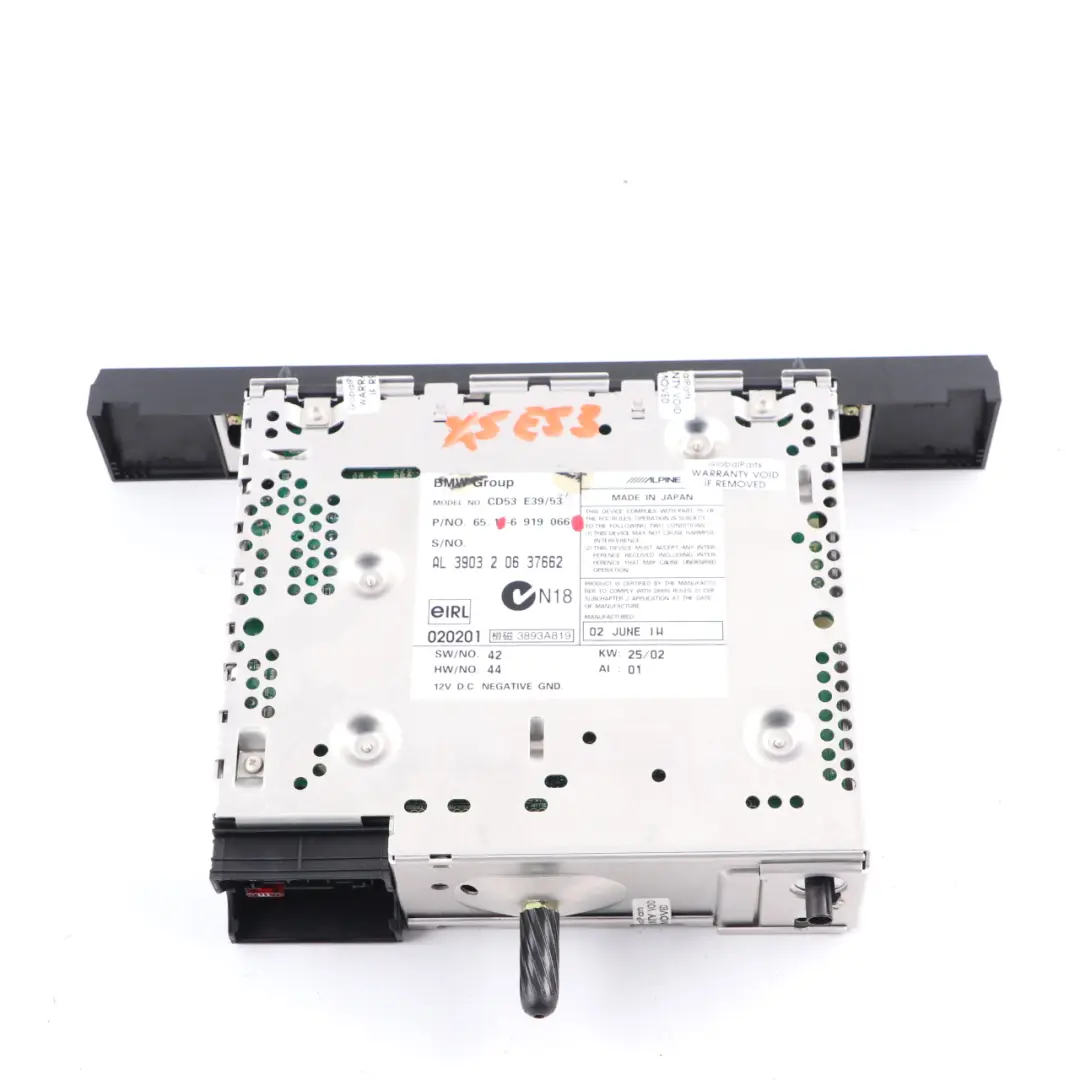 Radio Business CD Audio Player Head Unit to BMW E39 X5 E53 with Part number 6919066 BMW E39 X5 E53 Radio Business CD Audio Player Head Unit - SKU 6919066 - Part number 6919066