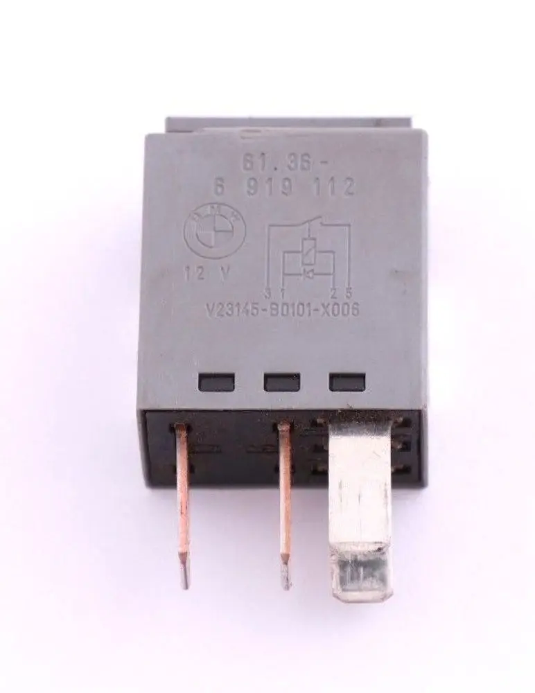 BMW 1 3 Z4 Series E81 E82 E85 E87 E88 Relay Change Over Contact Grey - SKU 6919112 - Part number 6919112