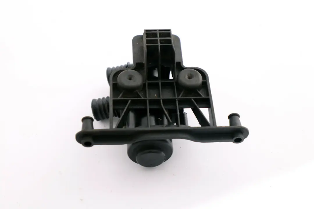 BMW E60 E61 E63 M6 Elektrozawór Zawór Wodny Wody - SKU 6920226 - Numer Części 64116920226