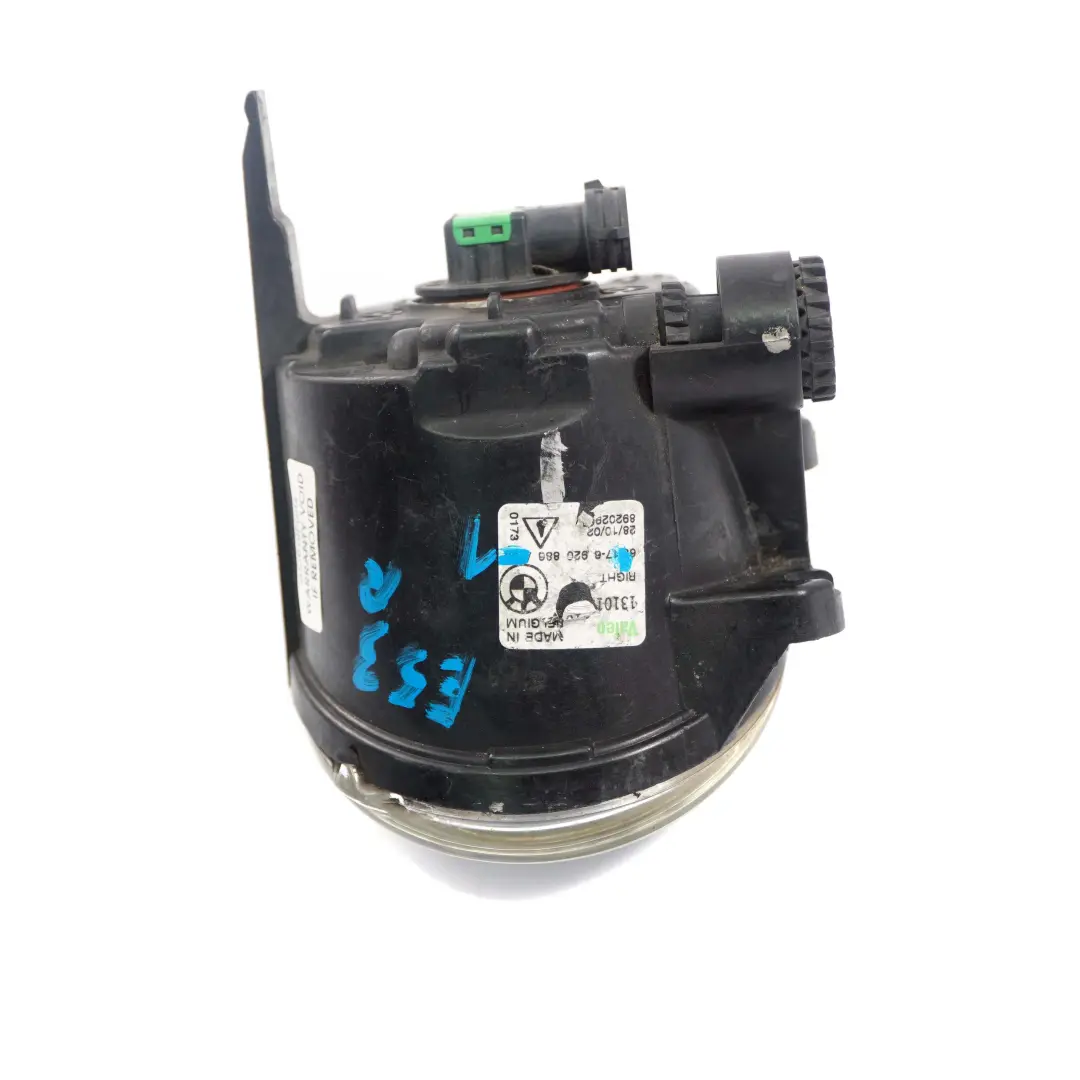Lampa halogen przeciwmgielny prawy do BMW E53 o numerze 6920886 BMW E53 Lampa halogen przeciwmgielny prawy - SKU 6920886-1 - Numer Części 6920886