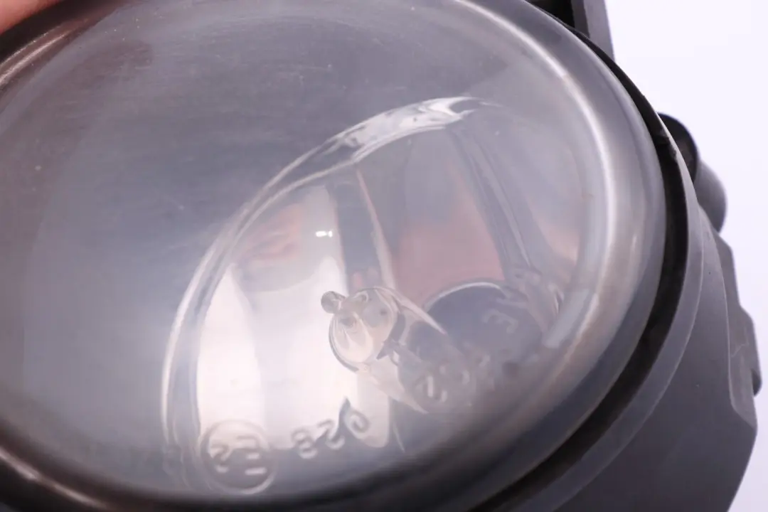 Lampa Halogen Przeciwmgielny Prawy do BMW E53 o numerze 6920886 BMW E53 Lampa Halogen Przeciwmgielny Prawy - SKU 6920886 - Numer Części 6920886