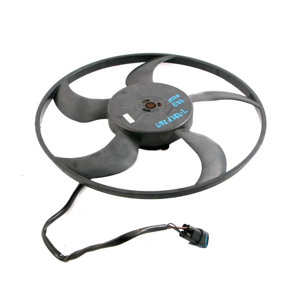 M57 3.0d Engine Cooling Radiator Shroud Fan Motor 6921323 to BMW X5 Series E53 with Part number 6921382 BMW X5 Series E53 M57 3.0d Engine Cooling Radiator Shroud Fan Motor 6921323 - SKU 6921382-2 - Part number 6921382