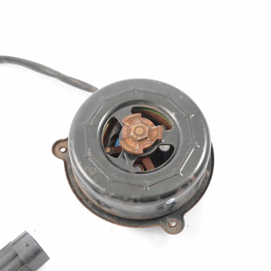 BMW X5 E53 M57 3.0d Motore del ventilatore del radiatore 6921323 - SKU 6921382-5 - Numero di parte 6921382