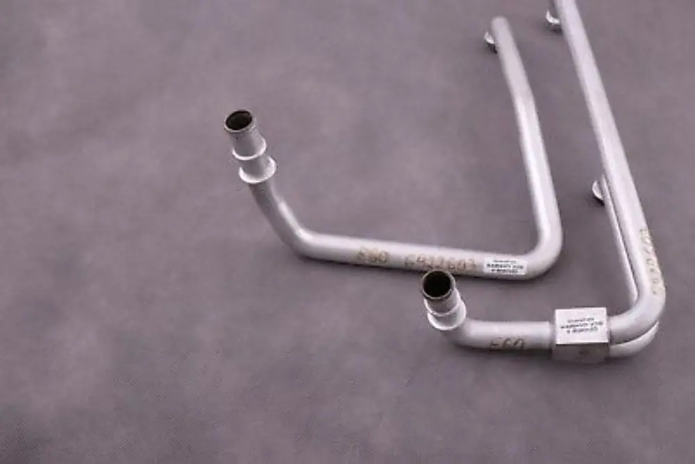 Set Triple Pipe Hose Heater Radiator to BMW E60 E61 E63 E64 with Part number 6922603 BMW E60 E61 E63 E64 Set Triple Pipe Hose Heater Radiator - SKU 6922603 - Part number 6922603