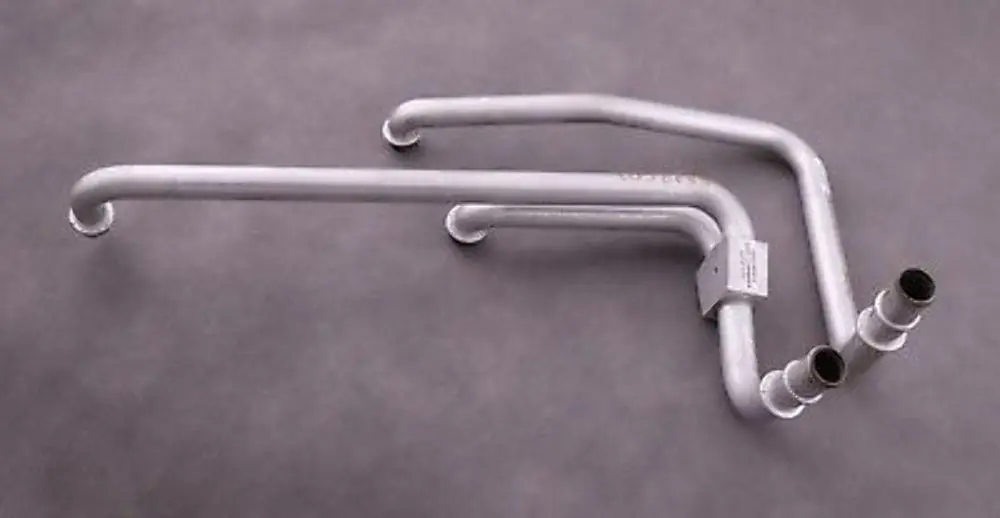 BMW 5 Reihe E60 E61 E63 E64 Satz Rohrleitung 6411 - SKU 6922603 - Teilenummer 6922603