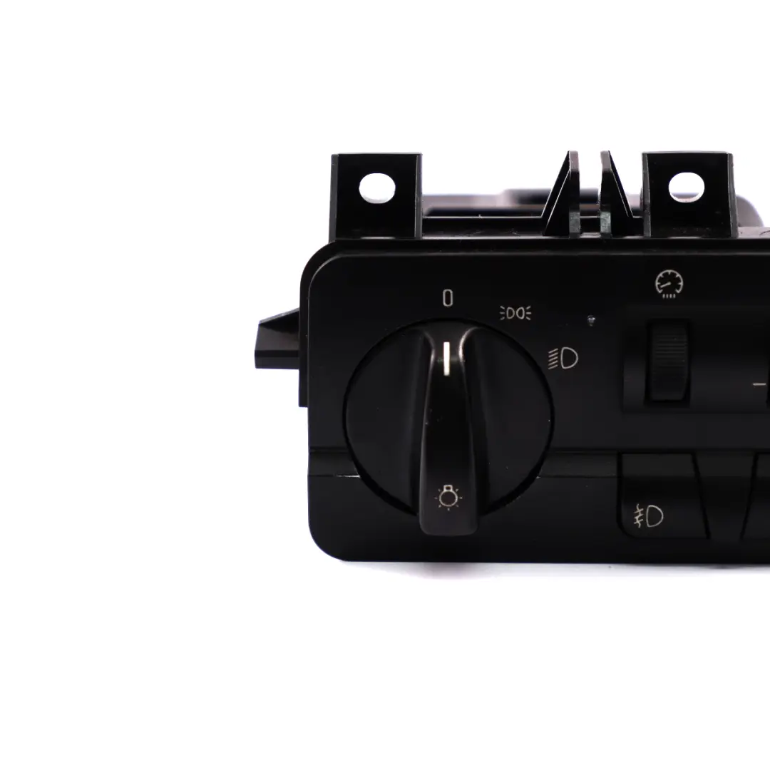 Schaltereinheit Licht Nebelscheinwerfer Schalter für BMW 3 er E46 mit Teilenummer 6923479 BMW 3 er E46 Schaltereinheit Licht Nebelscheinwerfer Schalter - SKU 6923479 - Teilenummer 6923479