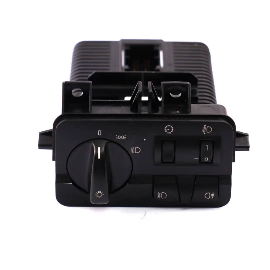 Schaltereinheit Licht Nebelscheinwerfer Schalter für BMW 3 er E46 mit Teilenummer 6923479 BMW 3 er E46 Schaltereinheit Licht Nebelscheinwerfer Schalter - SKU 6923479 - Teilenummer 6923479