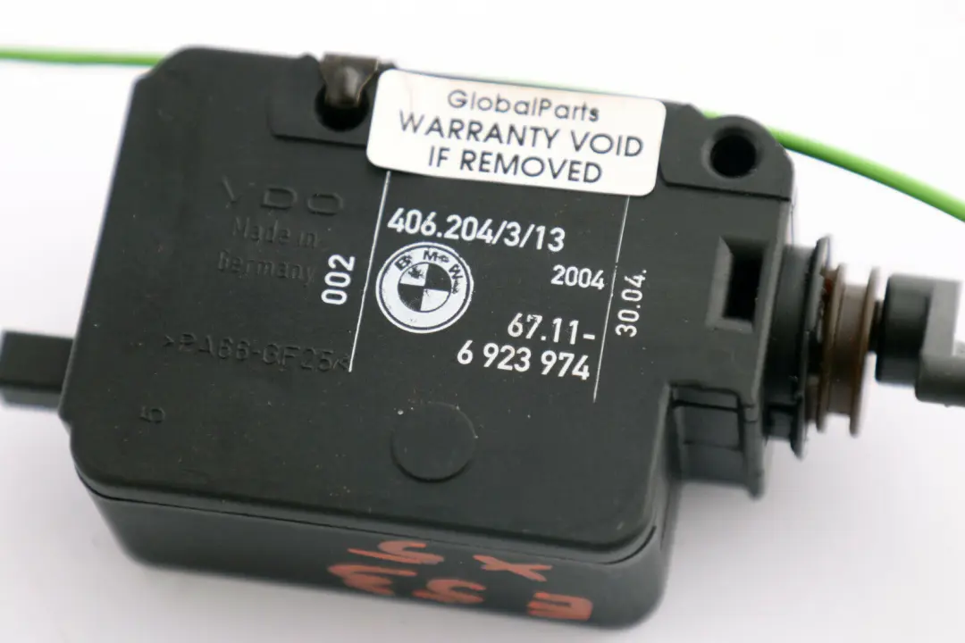 Meccanismo Apertura Attuatore Sportello Serbatoio Carburante per BMW X5 E53 con numero di parte 6923974 BMW X5 E53 Meccanismo Apertura Attuatore Sportello Serbatoio Carburante - SKU 6923974 - Numero di parte 6923974