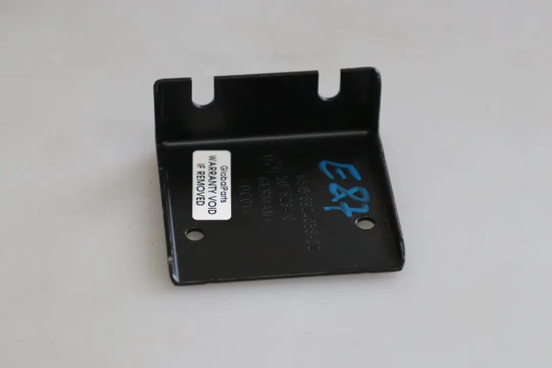 Changer Bracket Holder to BMW 1 Series E81 E87 E87N LCI CD with Part number 6924058 BMW 1 Series E81 E87 E87N LCI CD Changer Bracket Holder - SKU 6924058 - Part number 6924058