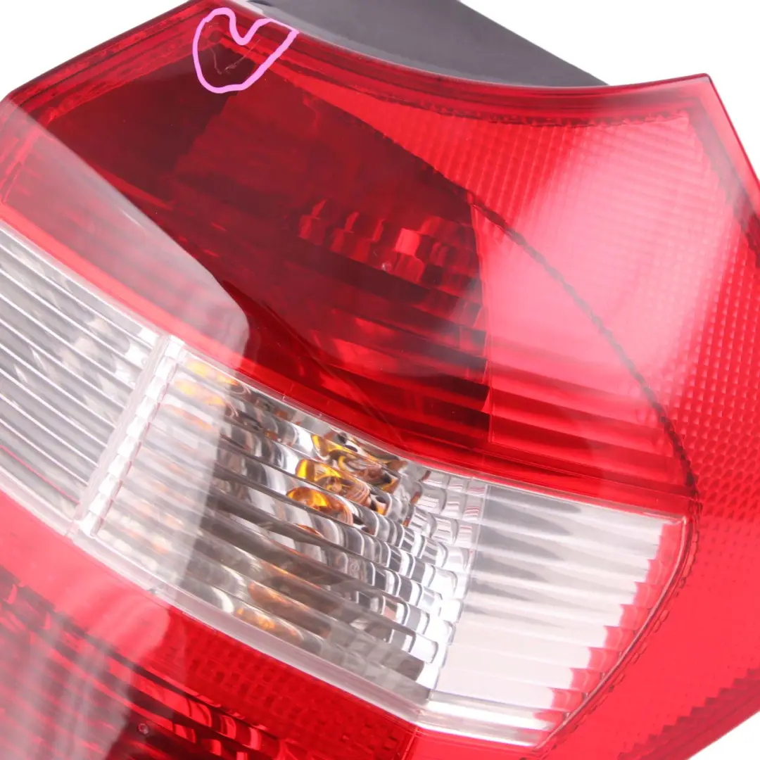 Light Tail Back Lamp Lightning Right O/S to BMW E87 2 Rear with Part number 6924502 BMW E87 2 Rear Light Tail Back Lamp Lightning Right O/S - SKU 6924502-2 - Part number 6924502