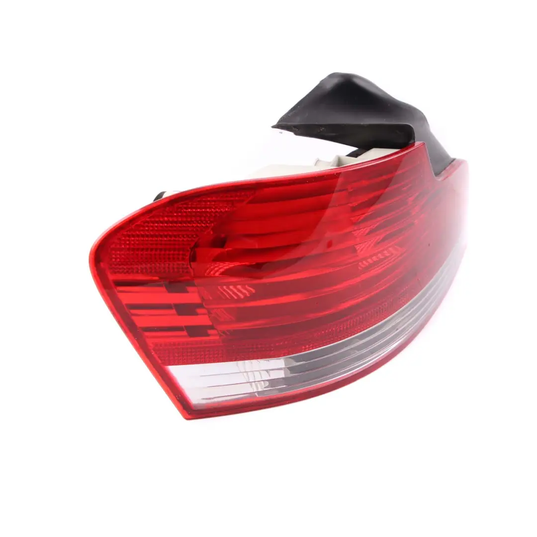 BMW Série 1 E82 E88 Feu arrière gauche - SKU 6924519 - Numéro de pièce 6924519