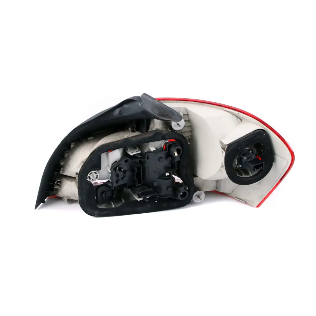 BMW Série 1 E82 E88 Feu arrière gauche - SKU 6924519 - Numéro de pièce 6924519