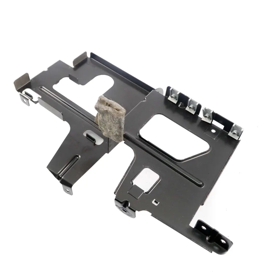 Obudowa Uchwyt Zmieniarki CD do BMW E46 o numerze 6924552 BMW E46 Obudowa Uchwyt Zmieniarki CD - SKU 6924552 - Numer Części 6924552