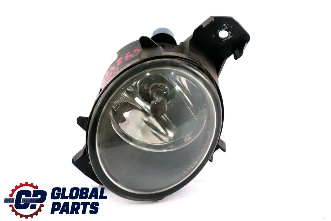 BMW 1 X1 X3 X5 er E70 E83 E84 E81 E87 LCI Fog Lights Right O/S 6924656 - SKU 6924656-3 - Part number 63176924656