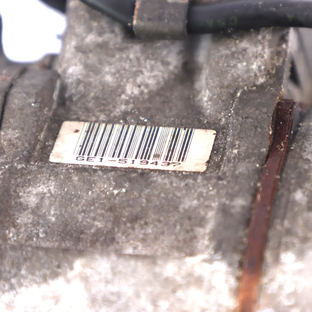 M57N2 Sprężarka Klimatyzacji Kompressor do BMW E90 E91 E92 E93 o numerze 6924792 BMW E90 E91 E92 E93 M57N2 Sprężarka Klimatyzacji Kompressor - SKU 6924792 - Numer Części 6924792