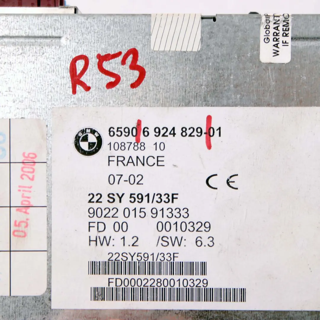 DVD GPS Navigation System Computer 3 Control Unit to Mini Cooper R50 R53 with Part number 6924829 Mini Cooper R50 R53 DVD GPS Navigation System Computer 3 Control Unit - SKU 6924829 - Part number 6924829