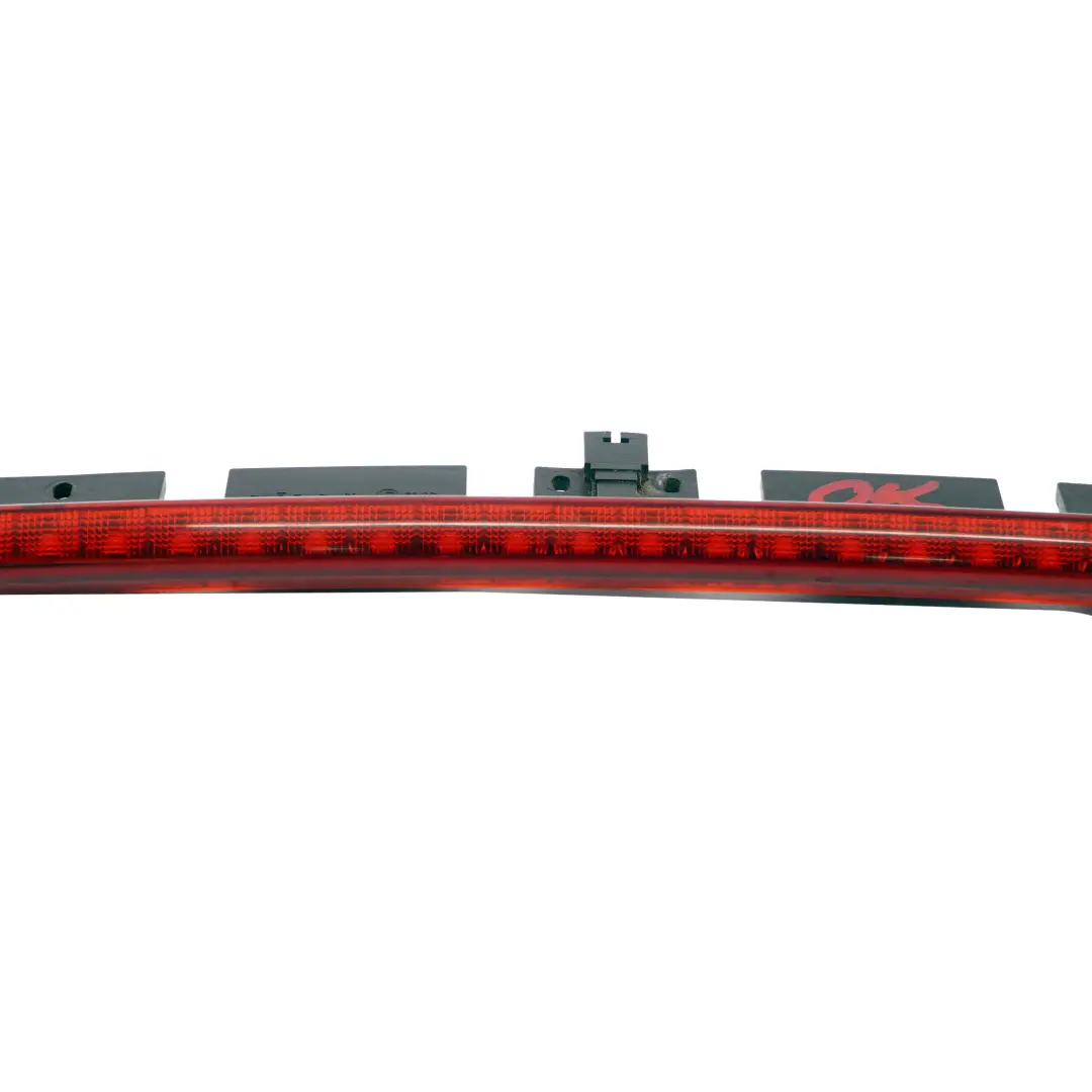 Tercera Luz De Freno Trasera Rojo para Mini Cooper One R52 Cabrio con número de pieza 6925248 Mini Cooper One R52 Cabrio Tercera Luz De Freno Trasera Rojo - SKU 6925248 - Número de pieza 6925248