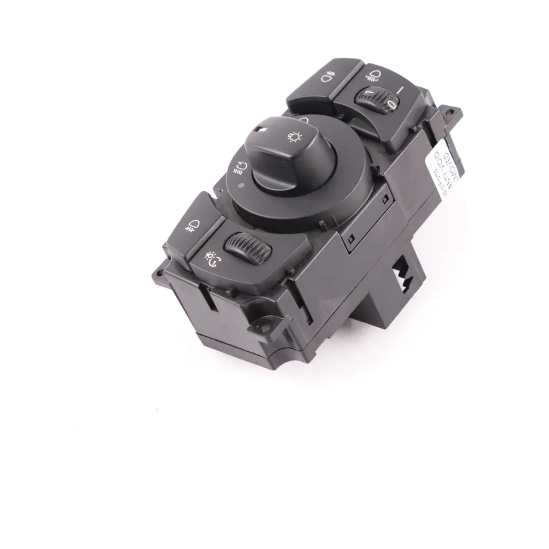 Control element light switch headlights fog lights to BMW 5 SERIES E60 E61 with Part number 61316925296 BMW 5 SERIES E60 E61 Control element light switch headlights fog lights - SKU 6925296 - Part number 61316925296