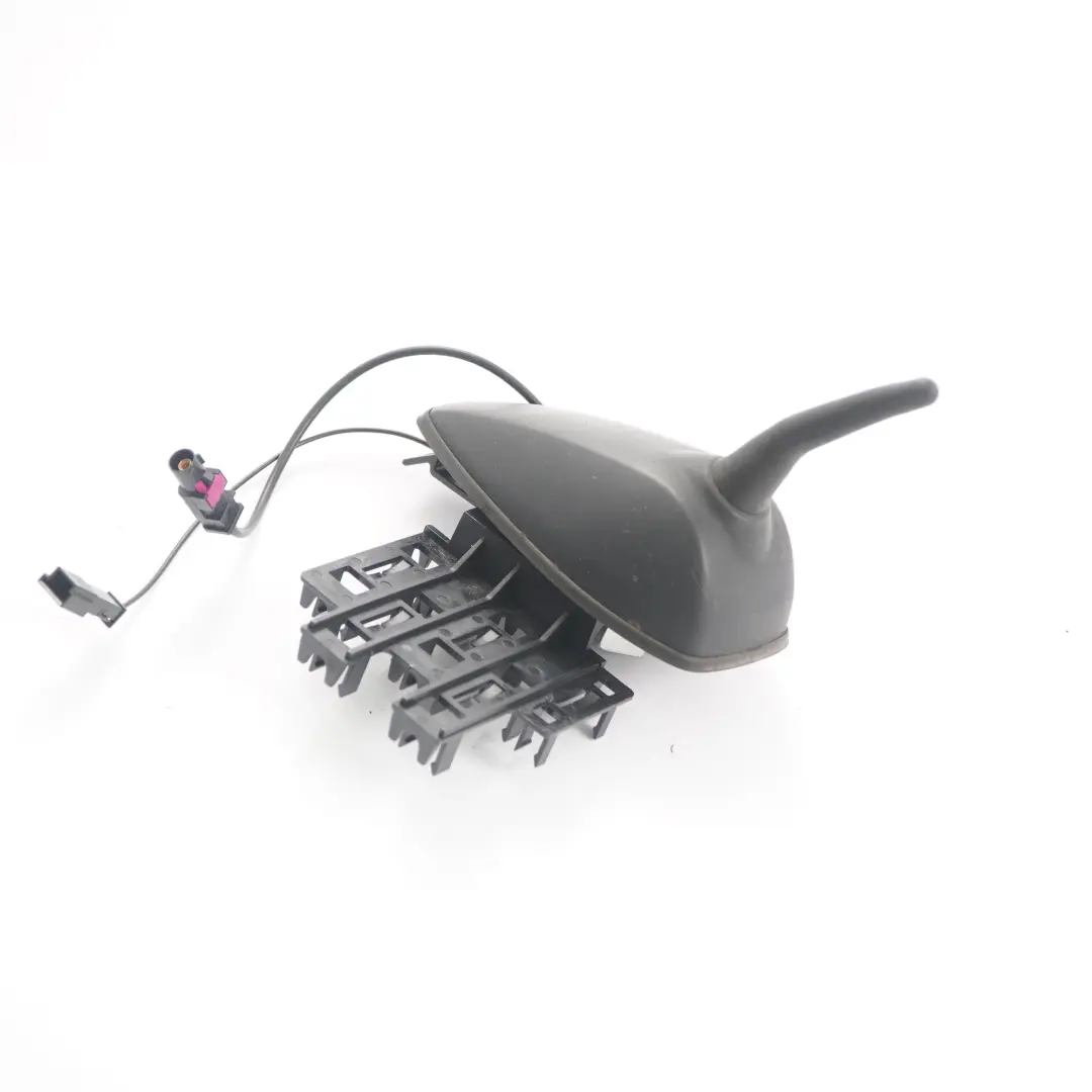 Antenne 6520 pour BMW 1 Serie E81 E87 E87N à propos du numéro de pièce 6925356 BMW 1 Serie E81 E87 E87N Antenne 6520 - SKU 6925356 - Numéro de pièce 6925356