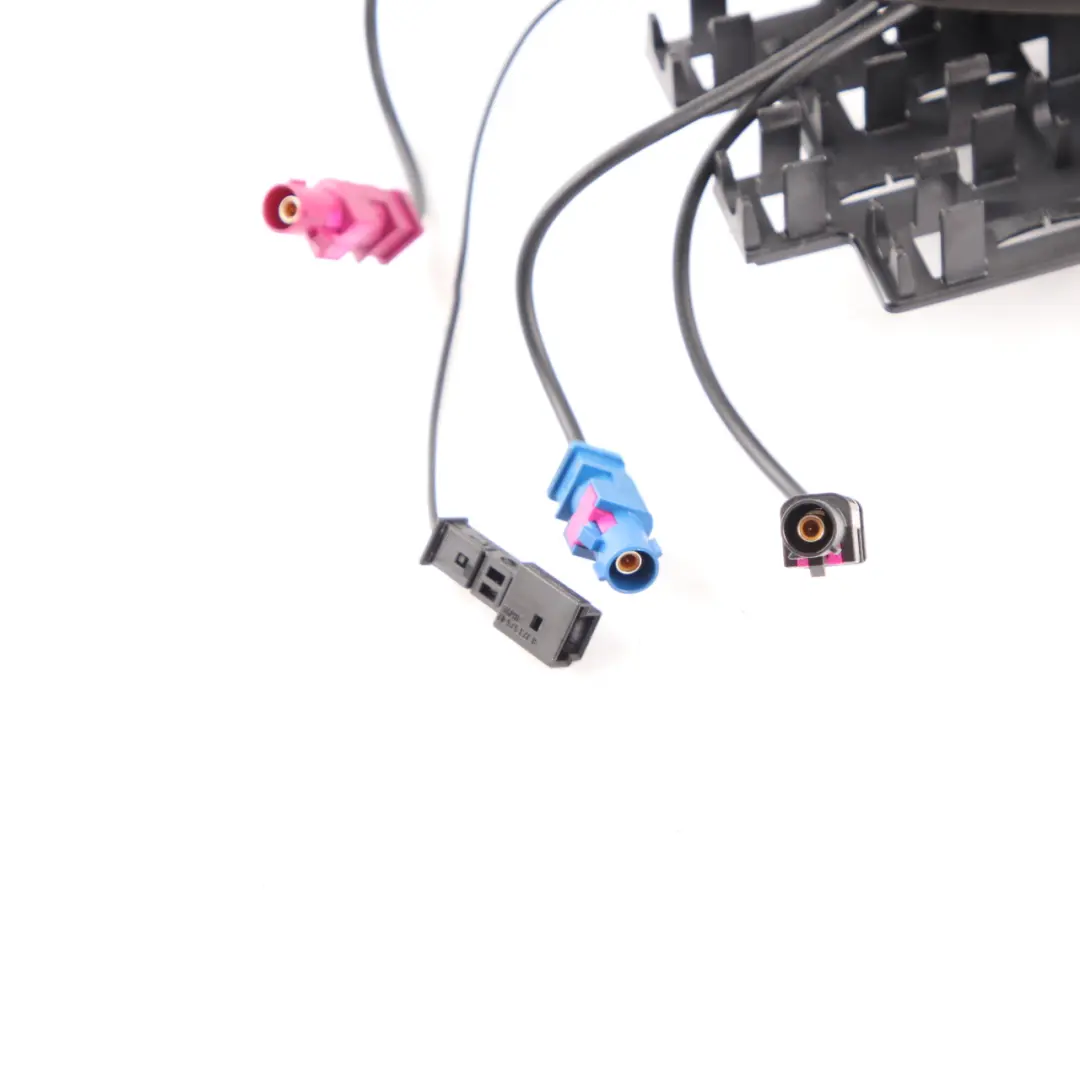 Roof Antenna Base Sat Nav Radio Roof Aerial to BMW E81 E87 with Part number 6925359 BMW E81 E87 Roof Antenna Base Sat Nav Radio Roof Aerial - SKU 6925359-2 - Part number 6925359