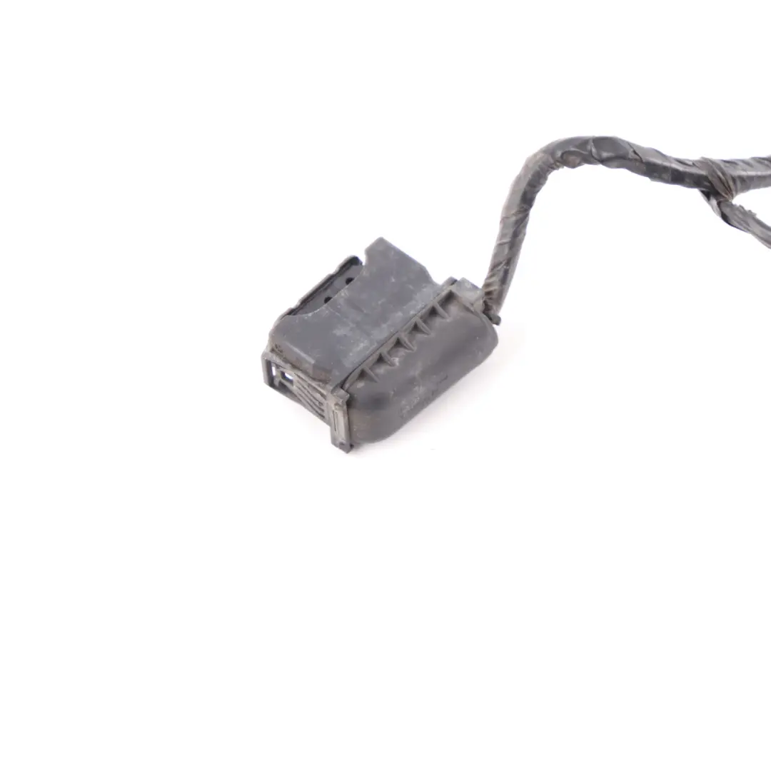  Cable Wiring BMW F20 F21 Headlight Lamp Front Right O/S Plug Socket 6925638 - SKU 6925638-2 - Part number 7229686
