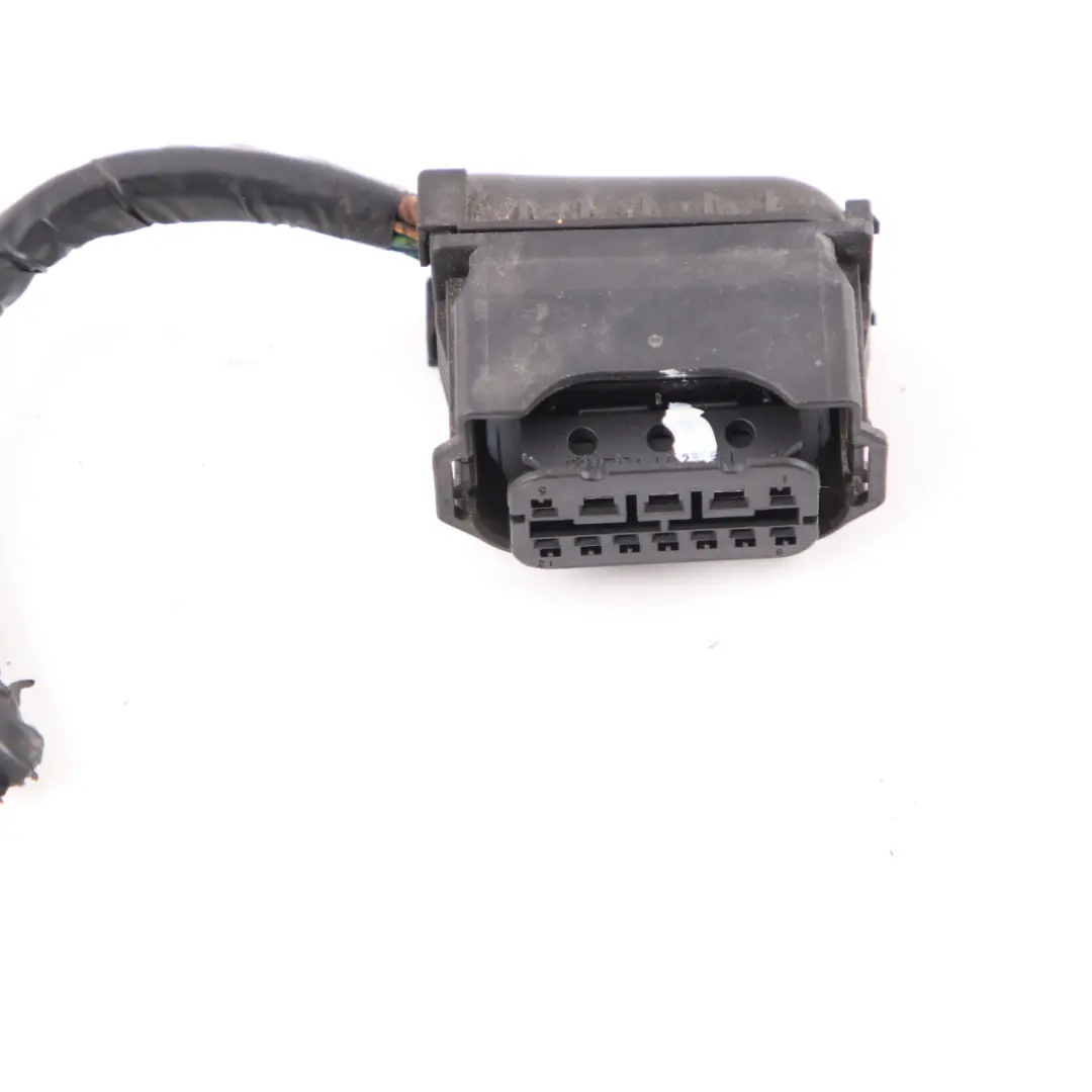 Headllight Headlamp Front Left N/S Plug Socket Wiring to BMW E92 E93 with Part number 6925638 BMW E92 E93 Headllight Headlamp Front Left N/S Plug Socket Wiring - SKU 6925638-5 - Part number 6925638