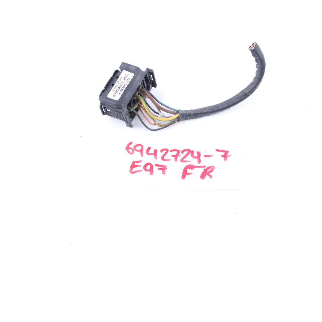 Headllight Headlamp Front Right O/S Plug Socket Wiring to BMW E90 E91 with Part number 6925638 BMW E90 E91 Headllight Headlamp Front Right O/S Plug Socket Wiring - SKU 6925638 - Part number 6925638