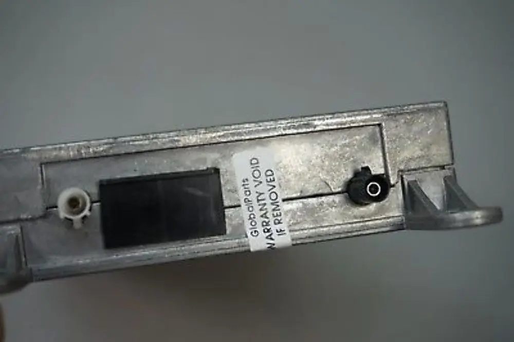 Telefon Sender Empfänger Modul ECU SIEMENS für BMW E65 E66 E67 mit Teilenummer 6926472 BMW E65 E66 E67 Telefon Sender Empfänger Modul ECU SIEMENS - SKU 6926472 - Teilenummer 6926472