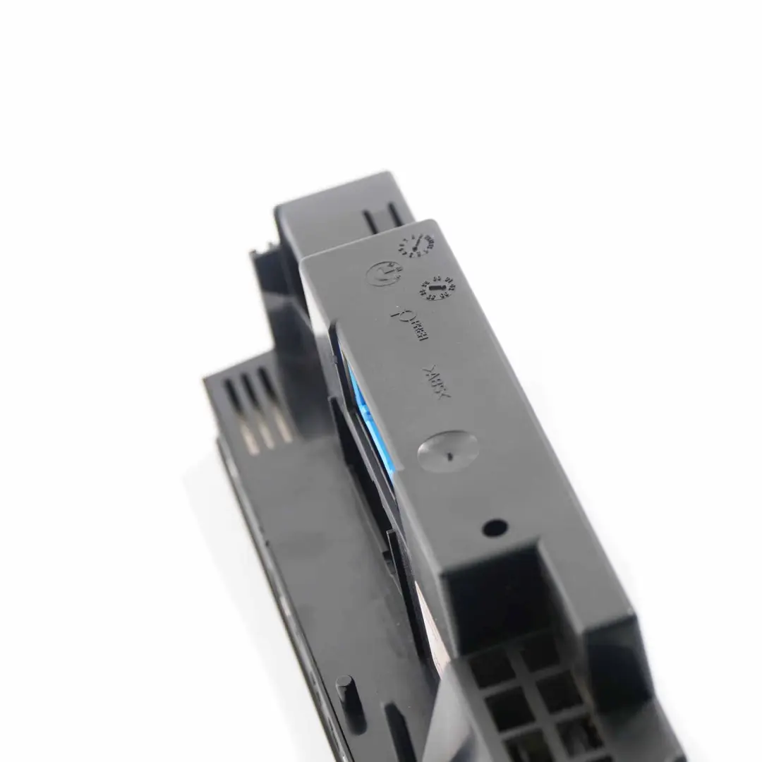 Module De Contrôle De La Climatisation Automatique pour BMW X5 E53 à propos du numéro de pièce 6926882 BMW X5 E53 Module De Contrôle De La Climatisation Automatique - SKU 6926882-1 - Numéro de pièce 6926882