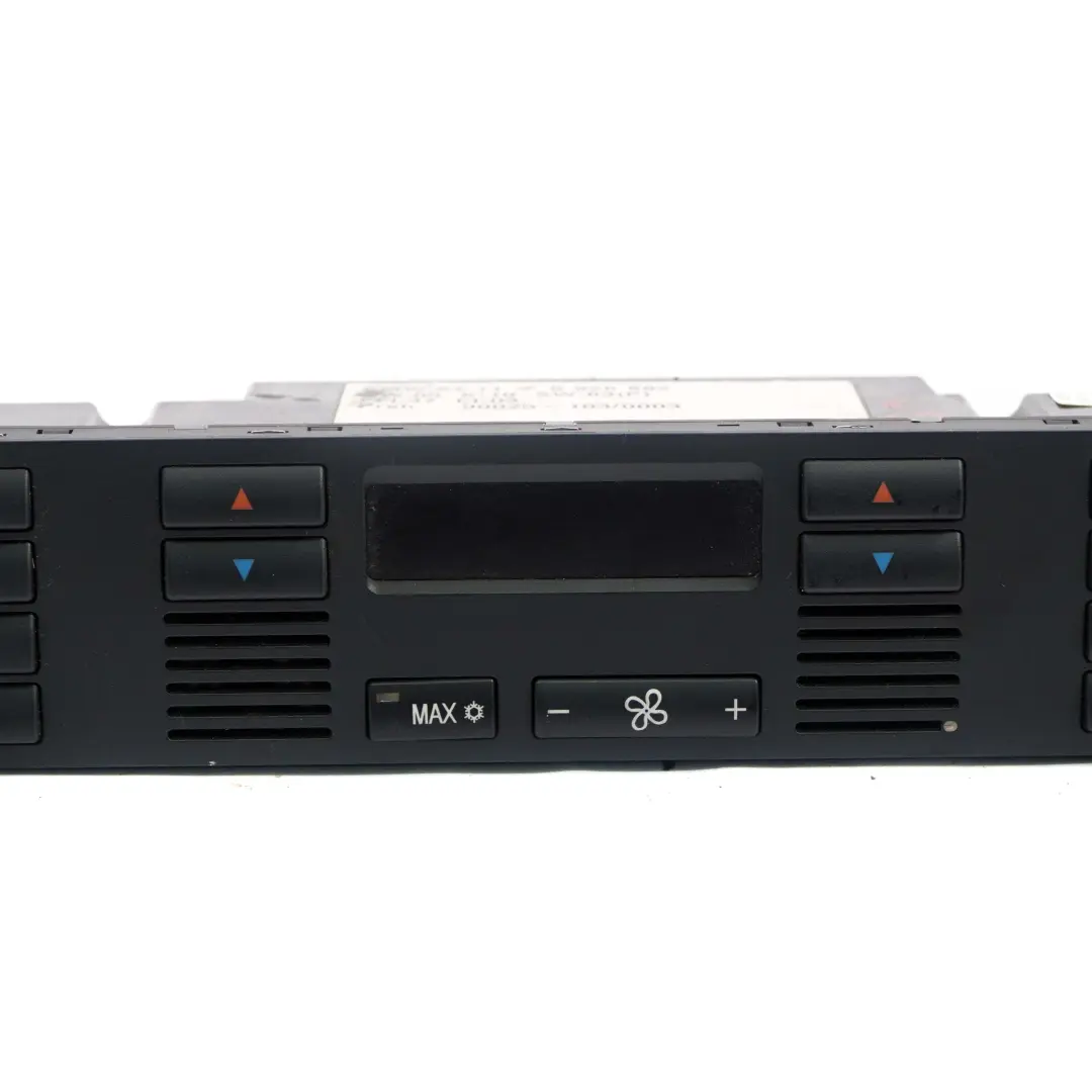 Bedienteil Climatizzatore Automatico Riscaldamento Clima ECU per BMW X5 E53 con numero di parte 6926882 BMW X5 E53 Bedienteil Climatizzatore Automatico Riscaldamento Clima ECU - SKU 6926882 - Numero di parte 6926882