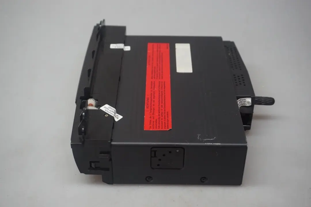 6-fold CD Changer Multichanger with Magazine to BMW E65 E66 with Part number 6926933 BMW E65 E66 6-fold CD Changer Multichanger with Magazine - SKU 6926933 - Part number 6926933