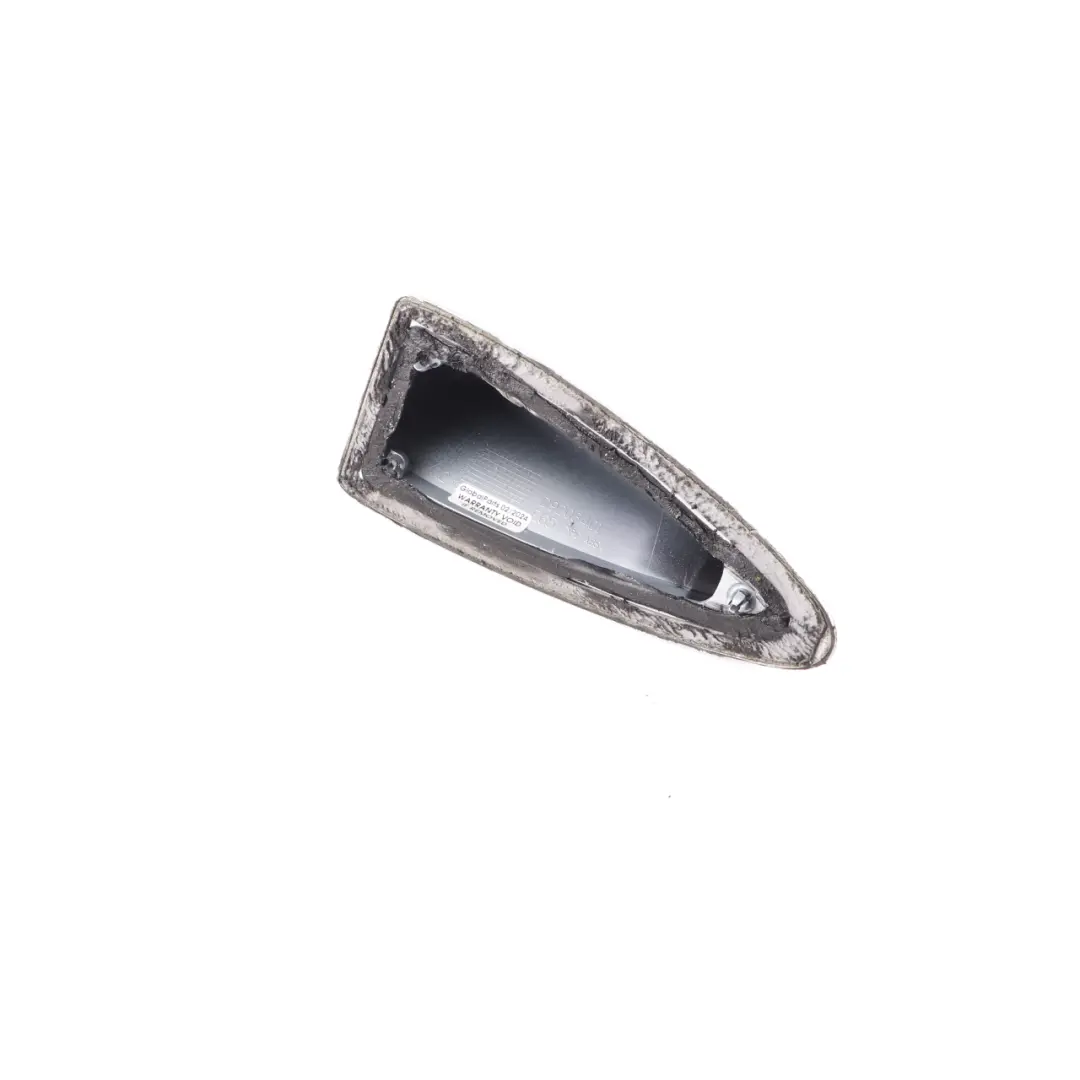 Leergehäuse Gehäuse Dachantenne Antenne Titansilber 354 für BMW 7 er E65 E66 mit Teilenummer 6927820 BMW 7 er E65 E66 Leergehäuse Gehäuse Dachantenne Antenne Titansilber 354 - SKU 6927820-TS1 - Teilenummer 6927820