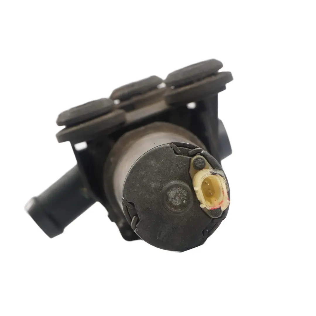 Additional Water Pump E81 E90 E91 Auxiliary Water Cooling Unit to BMW E87 with Part number 6928246 BMW E87 Additional Water Pump E81 E90 E91 Auxiliary Water Cooling Unit - SKU 6928246-1 - Part number 6928246