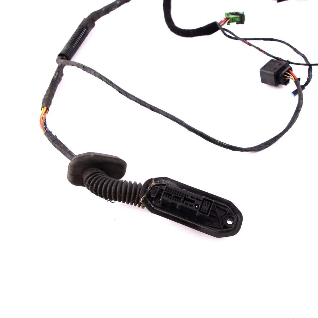 Front Left Door Wiring Loom Harness Passenger Side to BMW 5 Series E60 E61 with Part number 6928357 BMW 5 Series E60 E61 Front Left Door Wiring Loom Harness Passenger Side - SKU 6928357 - Part number 6928357
