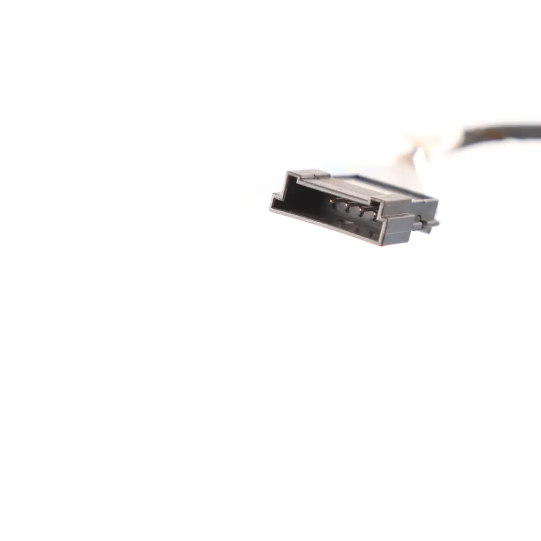 Dashboard Solar Receiver Sensor Plug Socket Wiring to BMW E60 with Part number 6928369 BMW E60 Dashboard Solar Receiver Sensor Plug Socket Wiring - SKU 6928369 - Part number 6928369