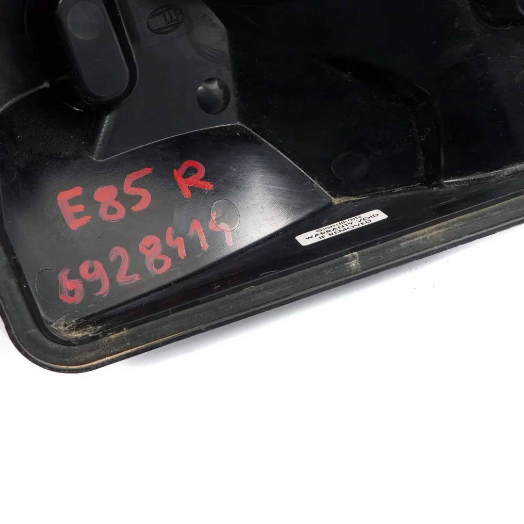 Osłona Pokrywa Lampy Prawa do BMW Z4 E85 E86 o numerze 6928414 BMW Z4 E85 E86 Osłona Pokrywa Lampy Prawa - SKU 6928414 - Numer Części 6928414