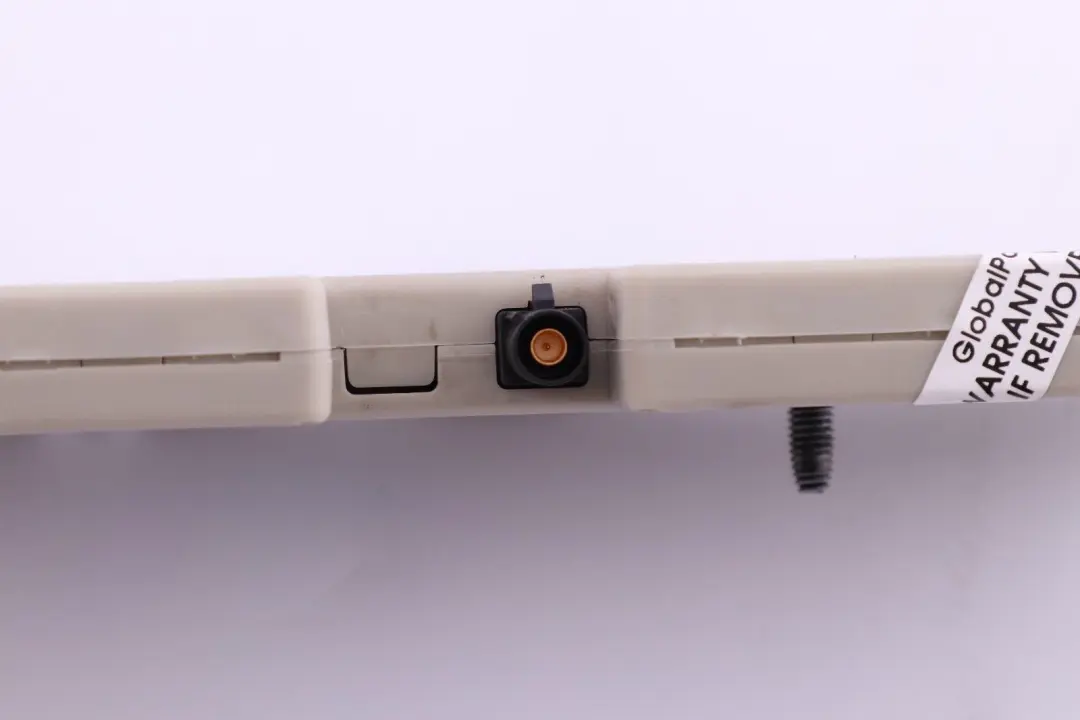 Série 3 E90 E92 Antenne Amplificateur Diversité TV Fonction 868 MHZ pour BMW à propos du numéro de pièce 6928936 BMW Série 3 E90 E92 Antenne Amplificateur Diversité TV Fonction 868 MHZ - SKU 6928936 - Numéro de pièce 6928936