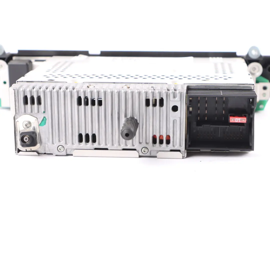 Radio Navigation System CID Control Unit CD Player to BMW Z4 E85 with Part number 6929840 BMW Z4 E85 Radio Navigation System CID Control Unit CD Player - SKU 6929840 - Part number 6929840