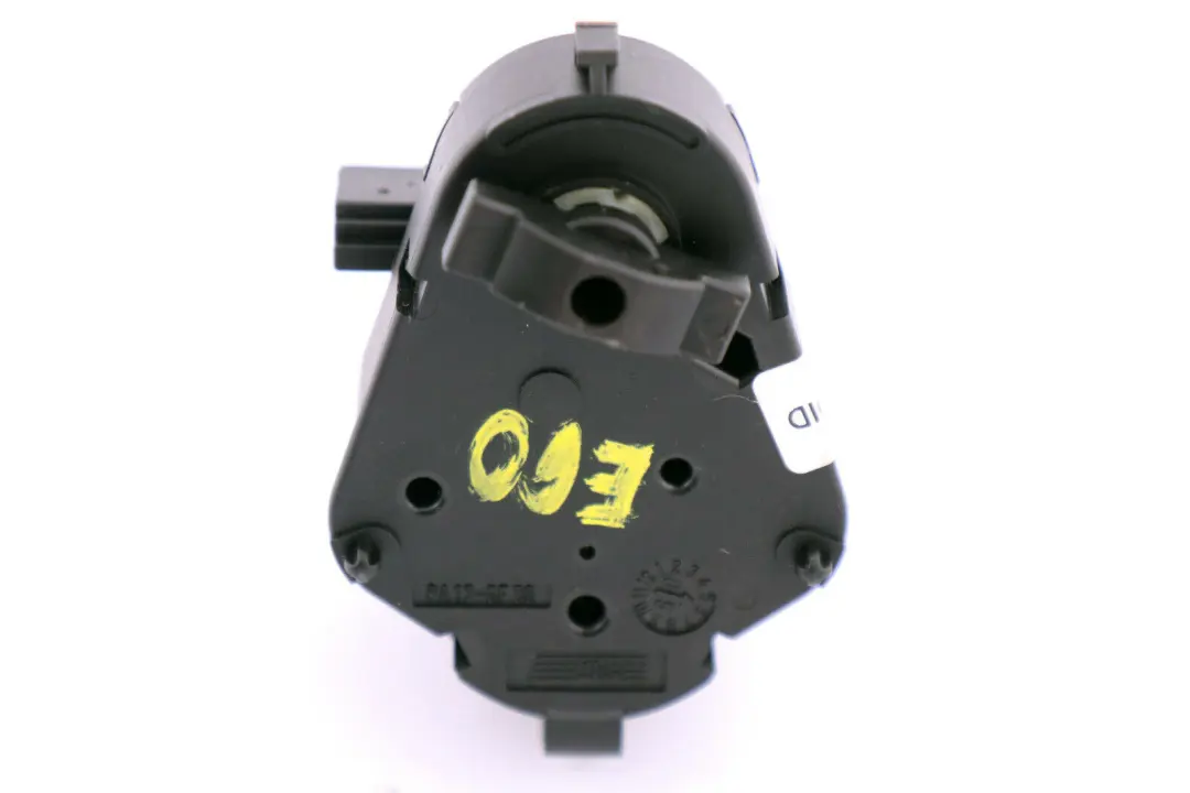 BMW E60 E61 E63 E64 Actuator Ventilation Motor Heater Right O/S - SKU 6930302 - Part number 6930302